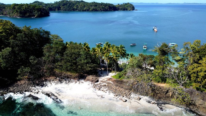 Isla Gámez, Panamá