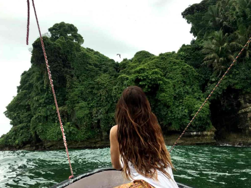 Llegando a Isla Pájaro, Bocas del Toro