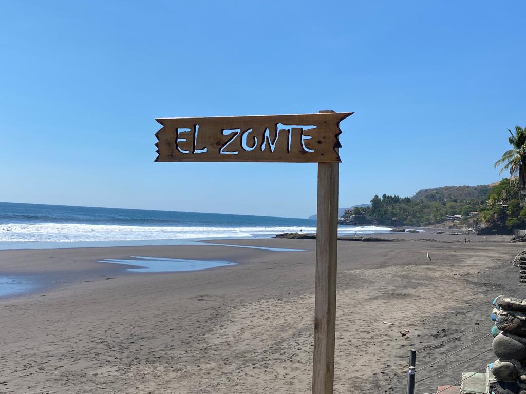 Playa de El Zonte