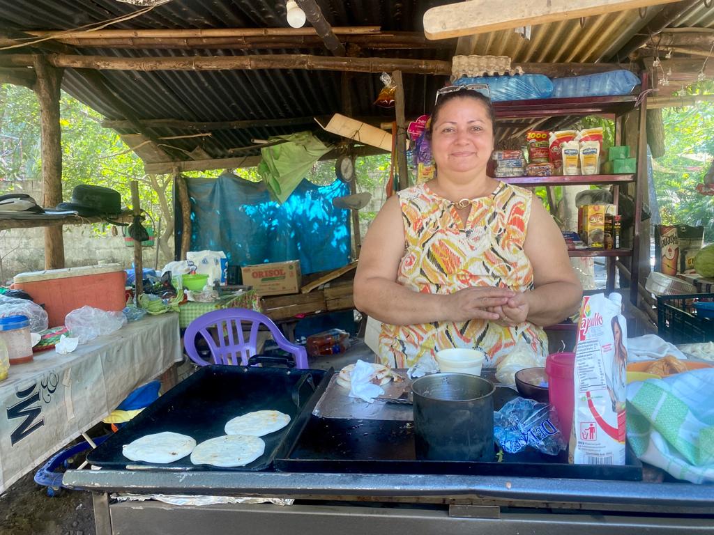 Pupuseria en El Palmarcito